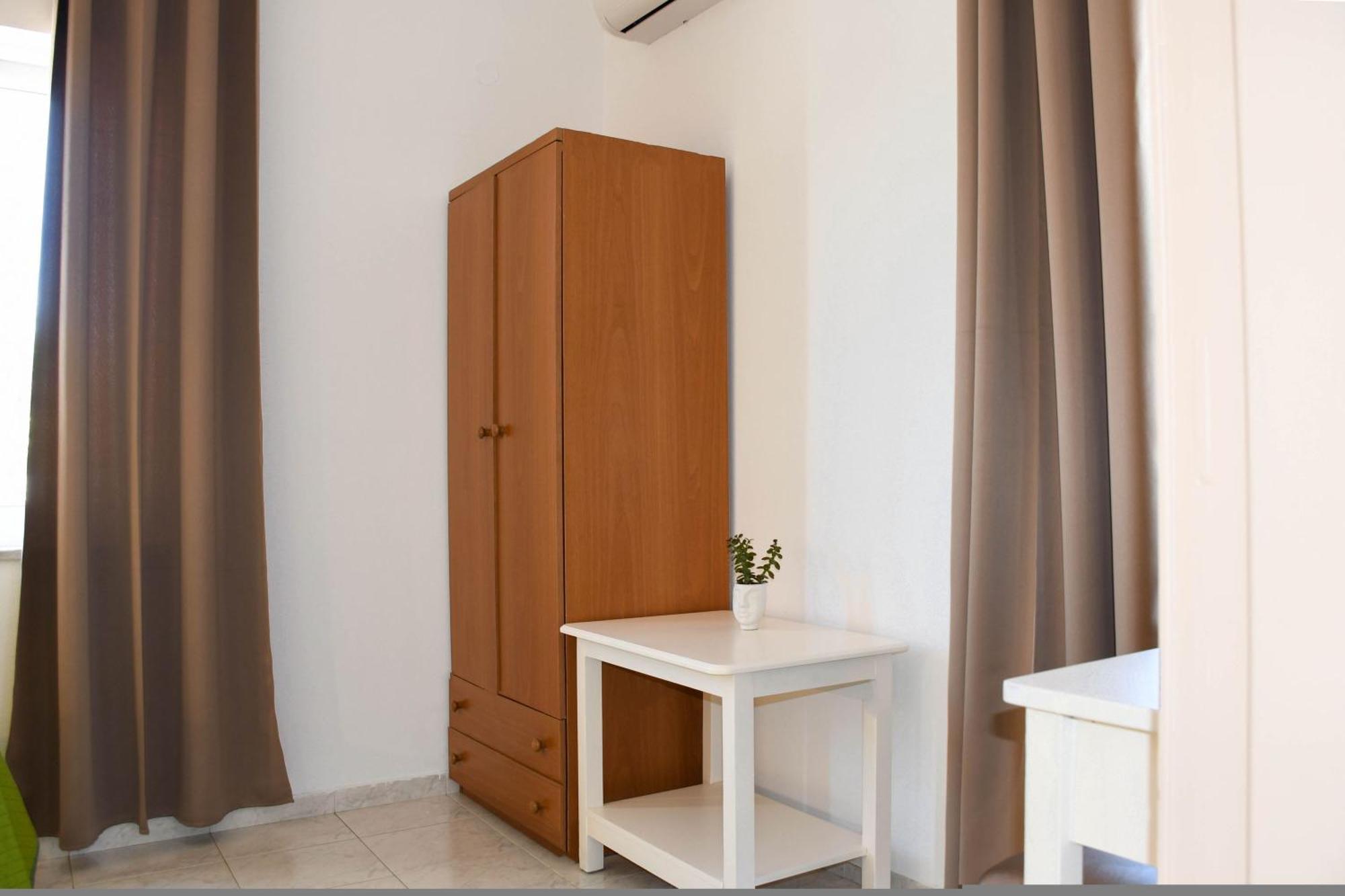 Litinas Apartments With Pool Agia Marina 外观 照片