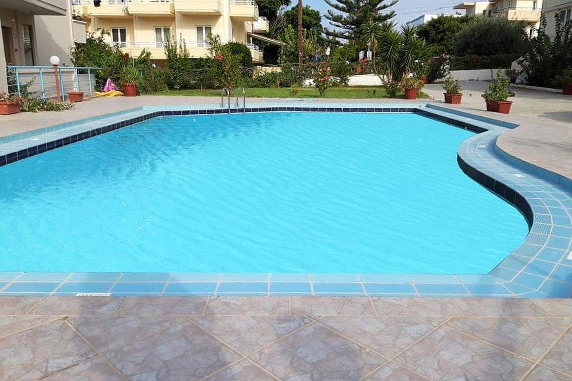 Litinas Apartments With Pool Agia Marina 外观 照片