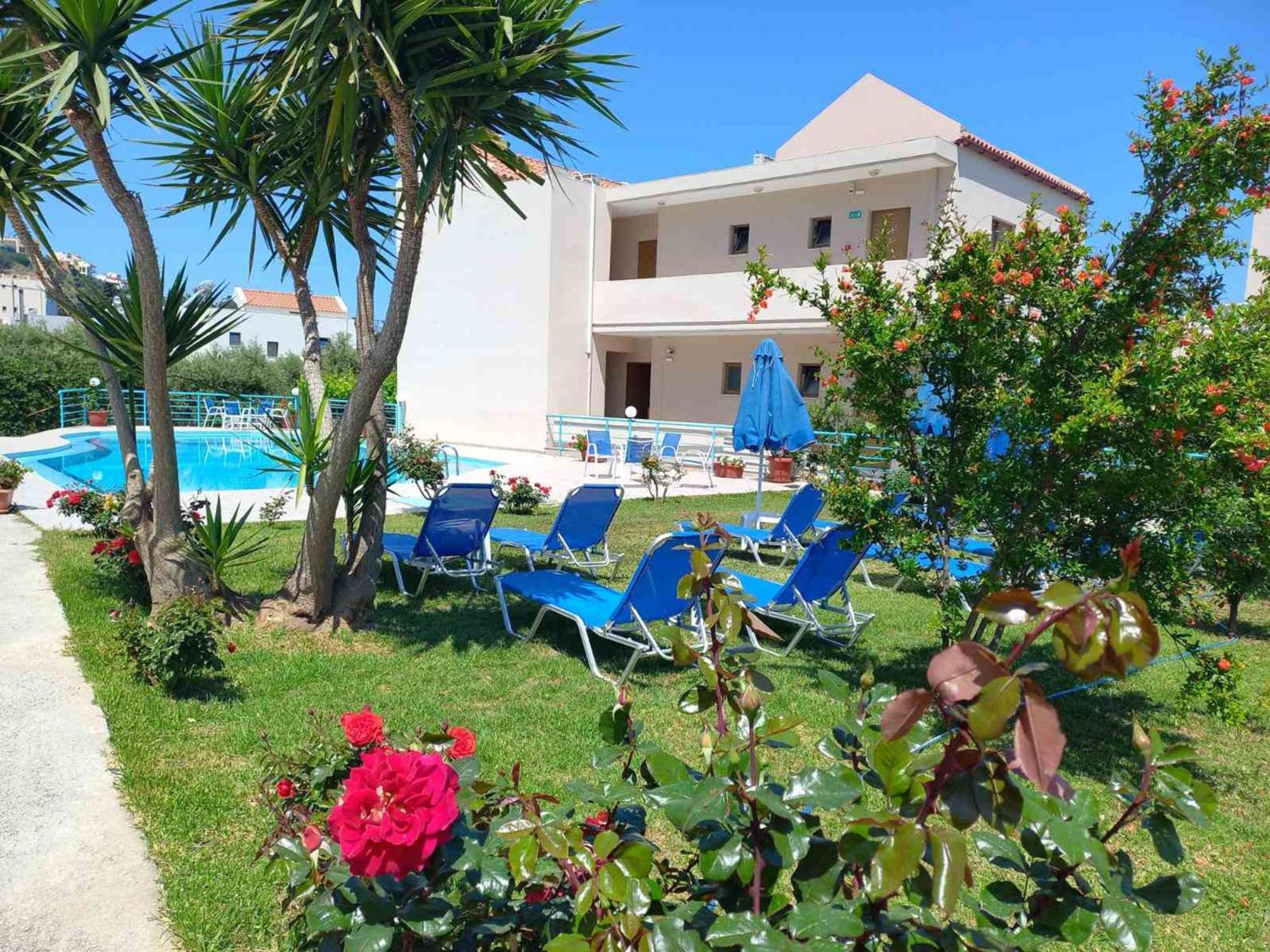 Litinas Apartments With Pool Agia Marina 外观 照片